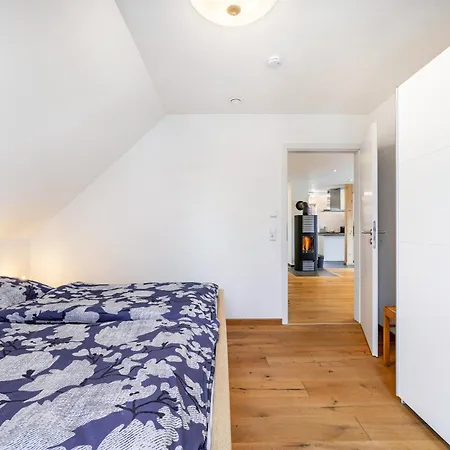 Schatz Apartment