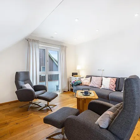 Apartment Schatz